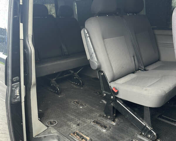 Фольксваген Каравелла 2010 у Києві на Automoto.ua Чорний Фольксваген Каравелла, об'ємом двигуна 1.98 л та пробігом 326 тис. км за 17800 $, фото 10 на Automoto.ua