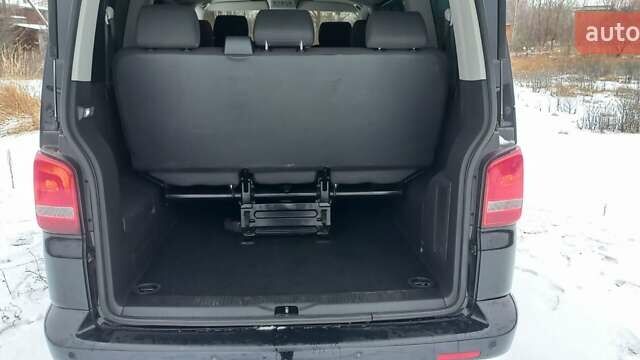 Черный Фольксваген Каравелла, объемом двигателя 1.97 л и пробегом 236 тыс. км за 19900 $, фото 21 на Automoto.ua