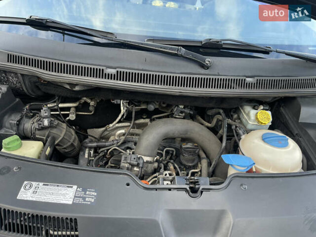 Фольксваген Каравелла 2010 у Києві на Automoto.ua Чорний Фольксваген Каравелла, об'ємом двигуна 1.98 л та пробігом 326 тис. км за 17800 $, фото 34 на Automoto.ua