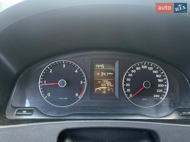 Фольксваген Каравелла 2010 у Києві на Automoto.ua Чорний Фольксваген Каравелла, об'ємом двигуна 1.98 л та пробігом 326 тис. км за 17800 $, фото 28 на Automoto.ua