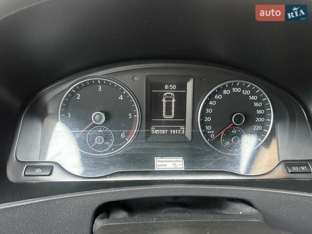 Черный Фольксваген Каравелла, объемом двигателя 2 л и пробегом 345 тыс. км за 13500 $, фото 6 на Automoto.ua