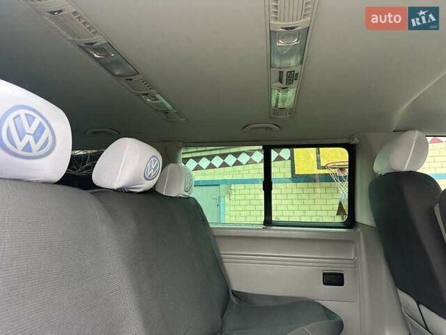 Черный Фольксваген Каравелла, объемом двигателя 2 л и пробегом 345 тыс. км за 13500 $, фото 12 на Automoto.ua