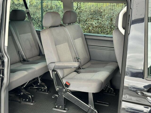 Черный Фольксваген Каравелла, объемом двигателя 2 л и пробегом 177 тыс. км за 9900 $, фото 18 на Automoto.ua