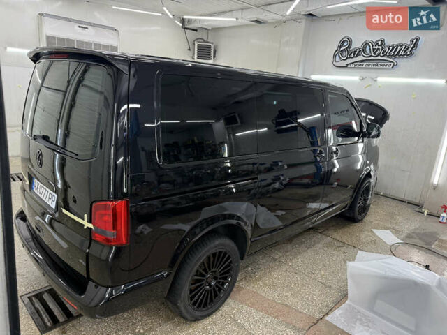 Фольксваген Каравелла 2012 в Харькове на Automoto.ua Черный Фольксваген Каравелла, объемом двигателя 3.19 л и пробегом 250 тыс. км за 18900 $, фото 1 на Automoto.ua