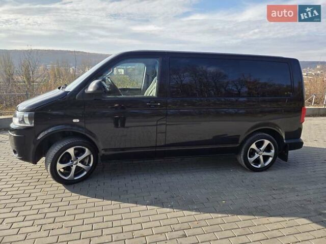 Черный Фольксваген Каравелла, объемом двигателя 1.97 л и пробегом 192 тыс. км за 19700 $, фото 2 на Automoto.ua