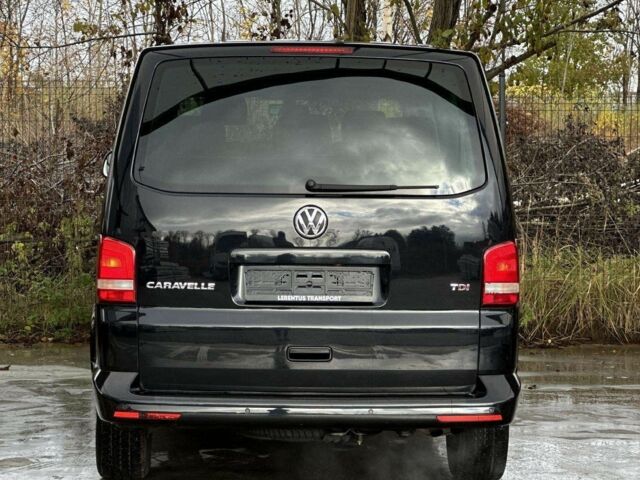 Черный Фольксваген Каравелла, объемом двигателя 2 л и пробегом 177 тыс. км за 9900 $, фото 5 на Automoto.ua