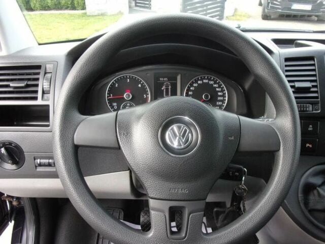 Чорний Фольксваген Каравелла, об'ємом двигуна 2 л та пробігом 184 тис. км за 8200 $, фото 16 на Automoto.ua