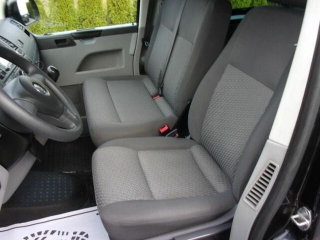 Чорний Фольксваген Каравелла, об'ємом двигуна 2 л та пробігом 184 тис. км за 8200 $, фото 17 на Automoto.ua