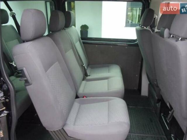 Черный Фольксваген Каравелла, объемом двигателя 2 л и пробегом 184 тыс. км за 15000 $, фото 16 на Automoto.ua