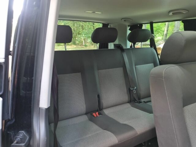 Черный Фольксваген Каравелла, объемом двигателя 2 л и пробегом 155 тыс. км за 9200 $, фото 23 на Automoto.ua