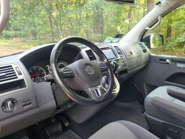 Черный Фольксваген Каравелла, объемом двигателя 2 л и пробегом 150 тыс. км за 10300 $, фото 22 на Automoto.ua