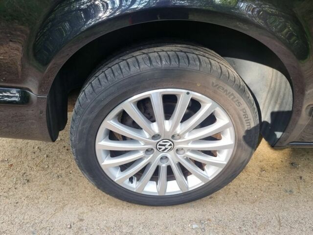 Черный Фольксваген Каравелла, объемом двигателя 2 л и пробегом 150 тыс. км за 10300 $, фото 18 на Automoto.ua