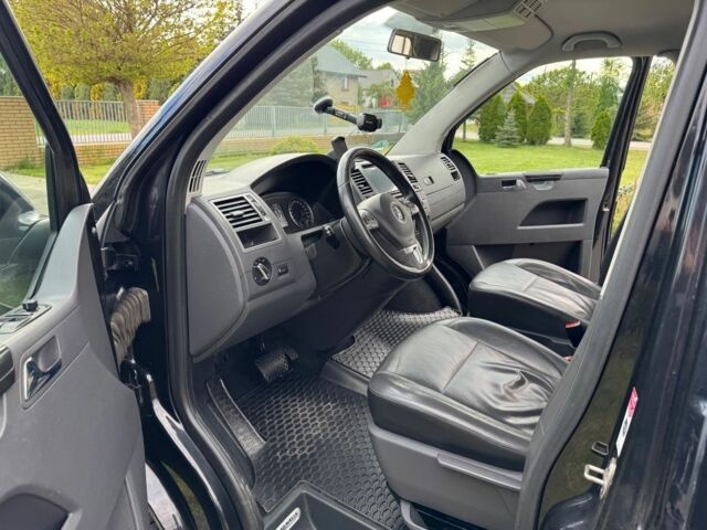 Фольксваген Каравелла 2014 в Хмельницком на Automoto.ua Черный Фольксваген Каравелла, объемом двигателя 2 л и пробегом 390 тыс. км за 14050 $, фото 18 на Automoto.ua