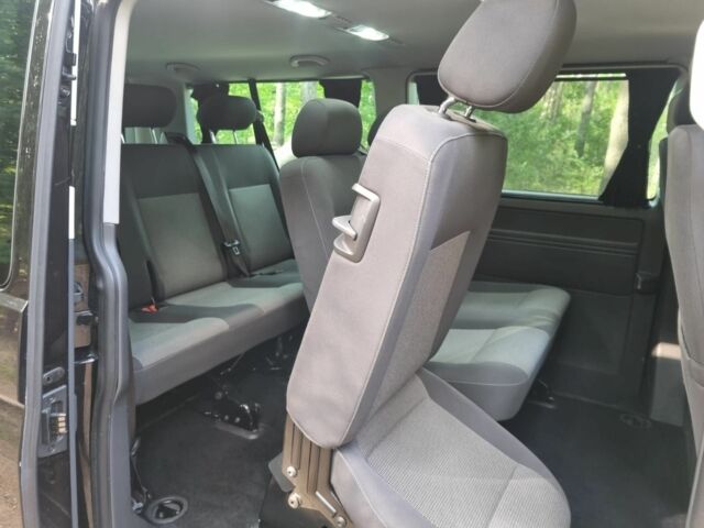 Черный Фольксваген Каравелла, объемом двигателя 2 л и пробегом 155 тыс. км за 9200 $, фото 17 на Automoto.ua