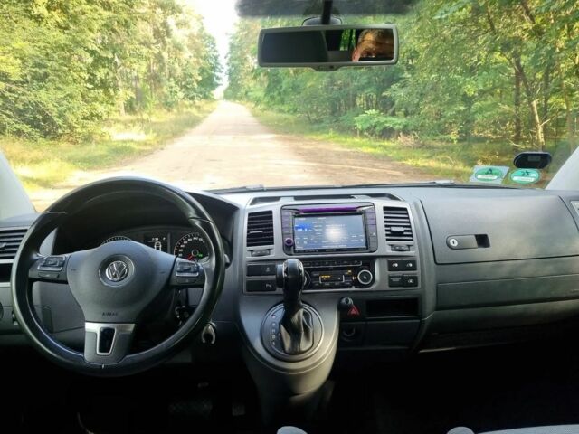 Черный Фольксваген Каравелла, объемом двигателя 2 л и пробегом 150 тыс. км за 10300 $, фото 15 на Automoto.ua