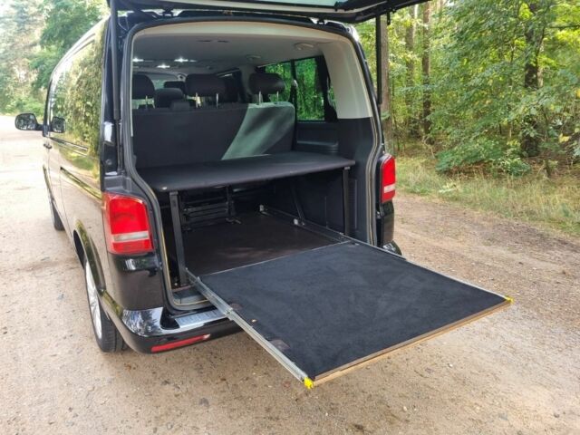 Черный Фольксваген Каравелла, объемом двигателя 2 л и пробегом 155 тыс. км за 9200 $, фото 16 на Automoto.ua