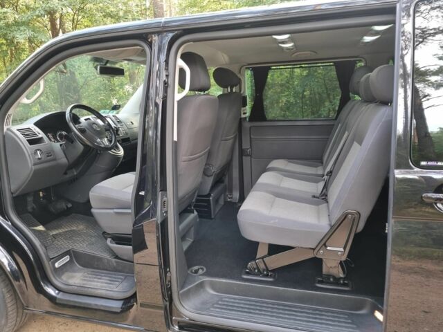 Черный Фольксваген Каравелла, объемом двигателя 2 л и пробегом 155 тыс. км за 9200 $, фото 22 на Automoto.ua