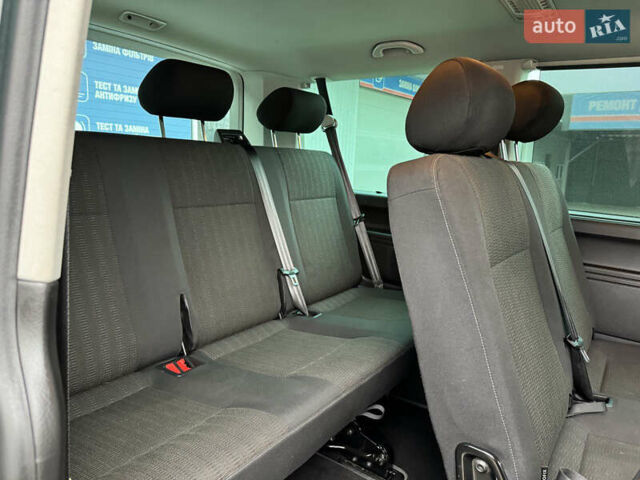 Черный Фольксваген Каравелла, объемом двигателя 1.97 л и пробегом 282 тыс. км за 26500 $, фото 26 на Automoto.ua