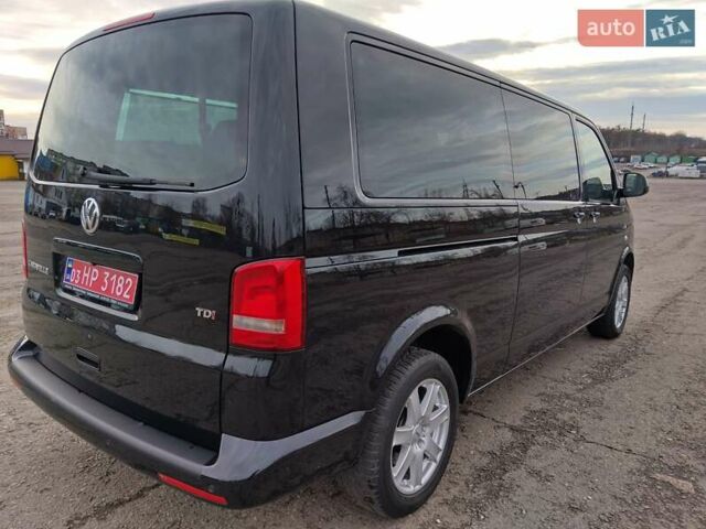 Черный Фольксваген Каравелла, объемом двигателя 2 л и пробегом 295 тыс. км за 26500 $, фото 4 на Automoto.ua