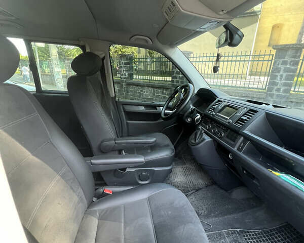 Фольксваген Каравелла 2018 в Виноградове на Automoto.ua Черный Фольксваген Каравелла, объемом двигателя 1.97 л и пробегом 174 тыс. км за 36500 $, фото 7 на Automoto.ua