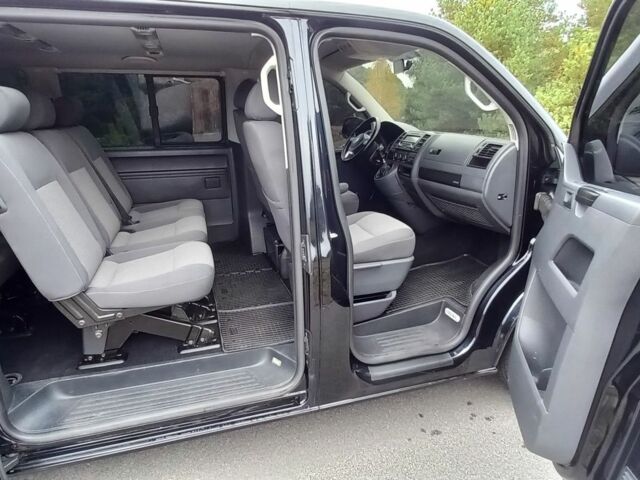 Чорний Фольксваген Каравелла, об'ємом двигуна 2 л та пробігом 235 тис. км за 19000 $, фото 12 на Automoto.ua