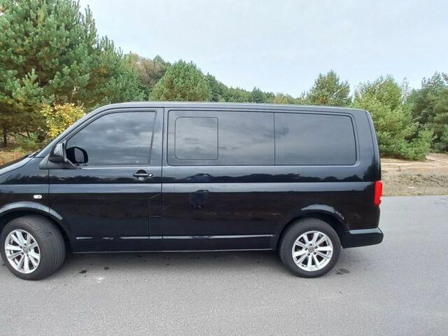 Чорний Фольксваген Каравелла, об'ємом двигуна 2 л та пробігом 235 тис. км за 19000 $, фото 1 на Automoto.ua