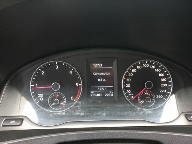 Чорний Фольксваген Каравелла, об'ємом двигуна 2 л та пробігом 235 тис. км за 19000 $, фото 20 на Automoto.ua