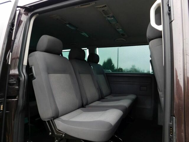 Коричневий Фольксваген Каравелла, об'ємом двигуна 2 л та пробігом 222 тис. км за 10200 $, фото 14 на Automoto.ua