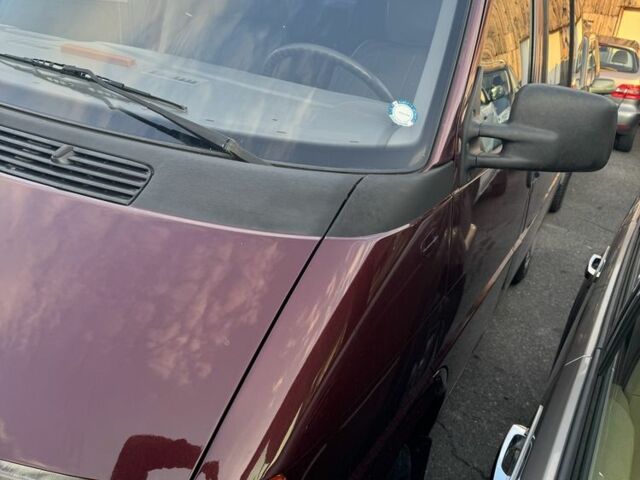 Красный Фольксваген Каравелла, объемом двигателя 2.5 л и пробегом 187 тыс. км за 3000 $, фото 14 на Automoto.ua