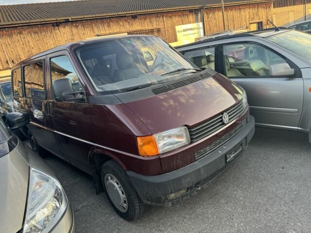 Красный Фольксваген Каравелла, объемом двигателя 2.5 л и пробегом 187 тыс. км за 3000 $, фото 15 на Automoto.ua