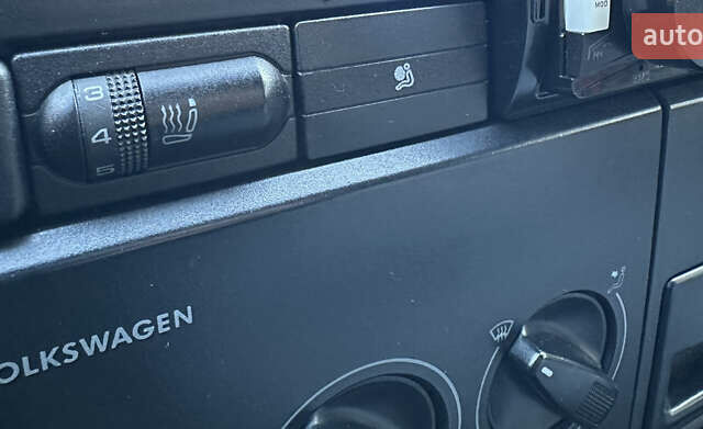 Червоний Фольксваген Каравелла, об'ємом двигуна 1.9 л та пробігом 320 тис. км за 4650 $, фото 12 на Automoto.ua