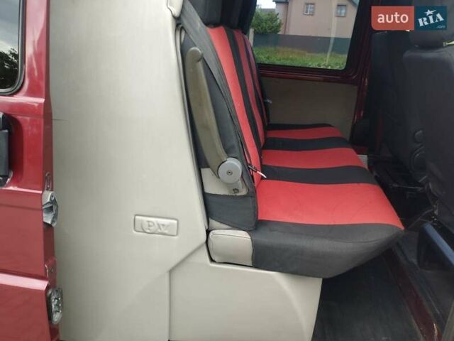 Красный Фольксваген Каравелла, объемом двигателя 2.46 л и пробегом 416 тыс. км за 7800 $, фото 11 на Automoto.ua