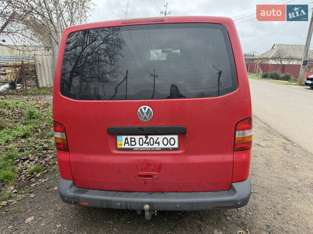 Красный Фольксваген Каравелла, объемом двигателя 2.5 л и пробегом 300 тыс. км за 4100 $, фото 8 на Automoto.ua
