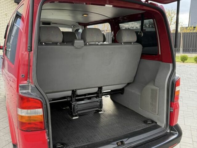 Фольксваген Каравелла 2006 в Луцке на Automoto.ua Красный Фольксваген Каравелла, объемом двигателя 1.9 л и пробегом 252 тыс. км за 8500 $, фото 5 на Automoto.ua