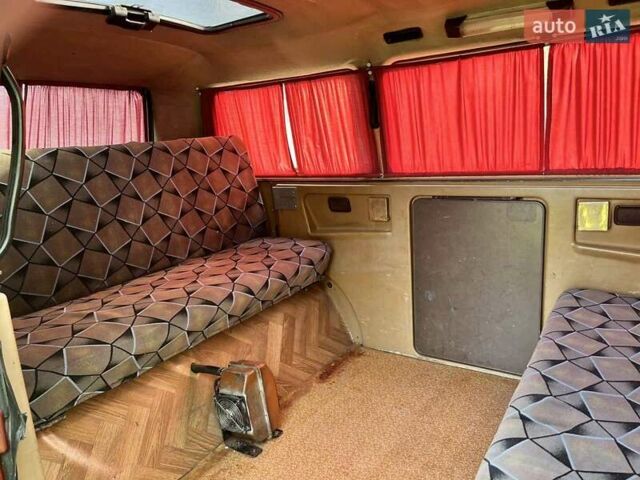 Фольксваген Каравелла 1988 у Києві на Automoto.ua Червоний Фольксваген Каравелла, об'ємом двигуна 1.9 л та пробігом 128 тис. км за 4000 $, фото 4 на Automoto.ua
