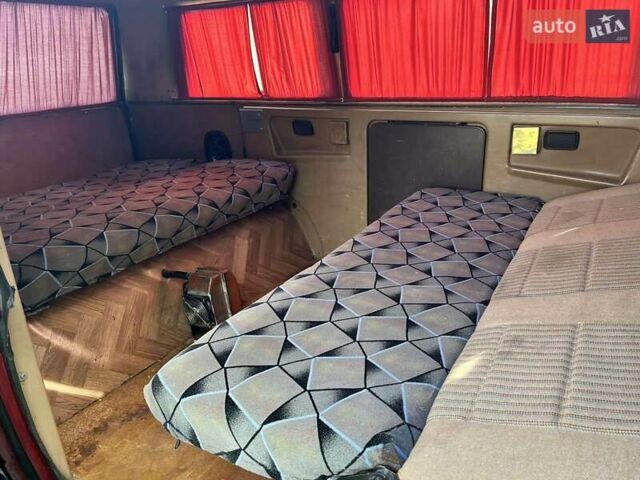 Фольксваген Каравелла 1988 у Києві на Automoto.ua Червоний Фольксваген Каравелла, об'ємом двигуна 1.9 л та пробігом 128 тис. км за 4000 $, фото 8 на Automoto.ua