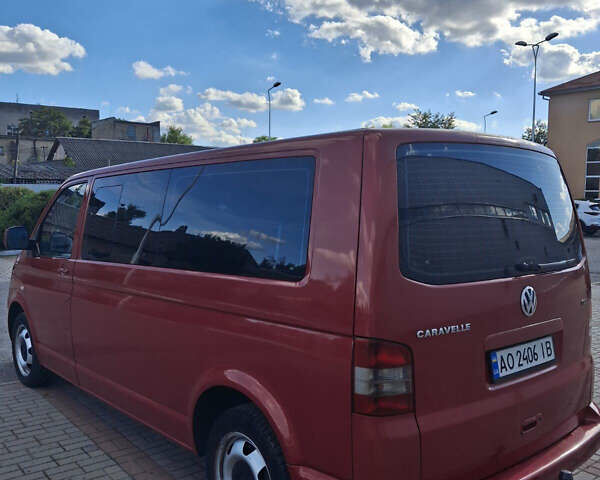 Красный Фольксваген Каравелла, объемом двигателя 2.5 л и пробегом 350 тыс. км за 11300 $, фото 11 на Automoto.ua