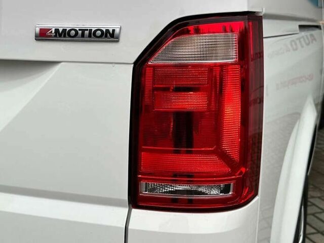 Фольксваген Каравелла, об'ємом двигуна 2 л та пробігом 159 тис. км за 32950 $, фото 26 на Automoto.ua