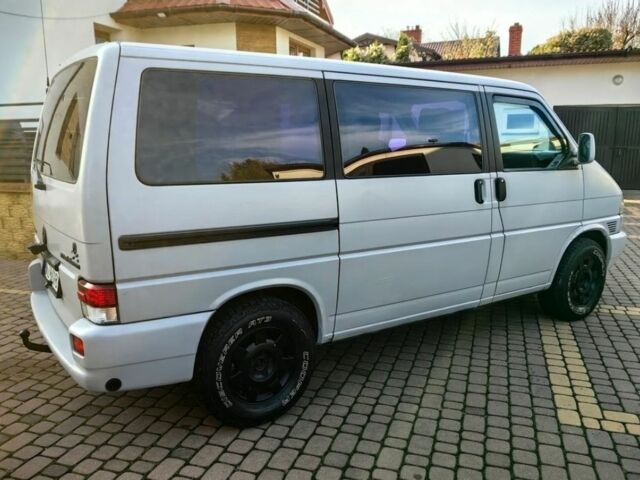 Серый Фольксваген Каравелла, объемом двигателя 2.5 л и пробегом 243 тыс. км за 2950 $, фото 7 на Automoto.ua