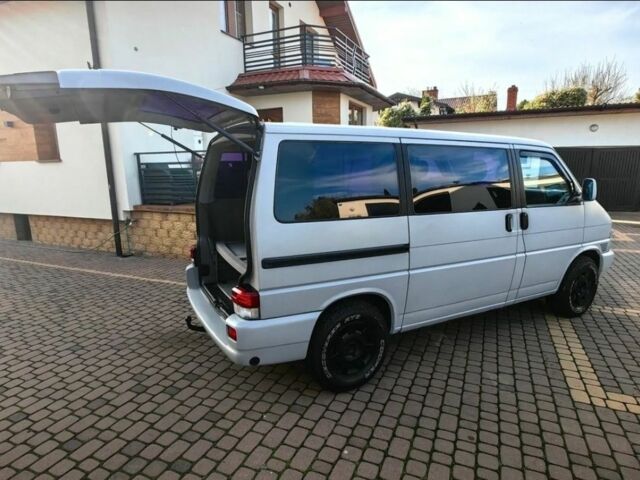 Серый Фольксваген Каравелла, объемом двигателя 2.5 л и пробегом 243 тыс. км за 2950 $, фото 6 на Automoto.ua