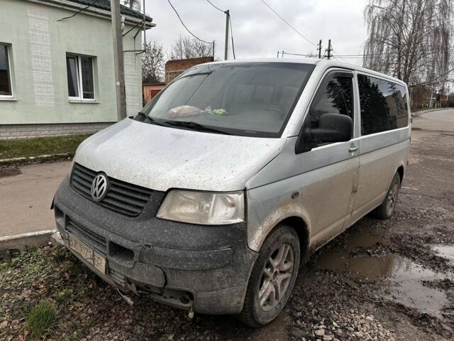 Серый Фольксваген Каравелла, объемом двигателя 1.9 л и пробегом 600 тыс. км за 3600 $, фото 1 на Automoto.ua