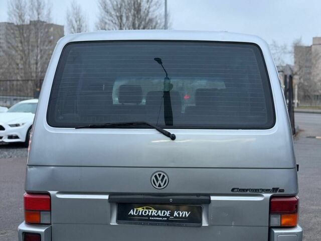 Серый Фольксваген Каравелла, объемом двигателя 0 л и пробегом 252 тыс. км за 2950 $, фото 5 на Automoto.ua