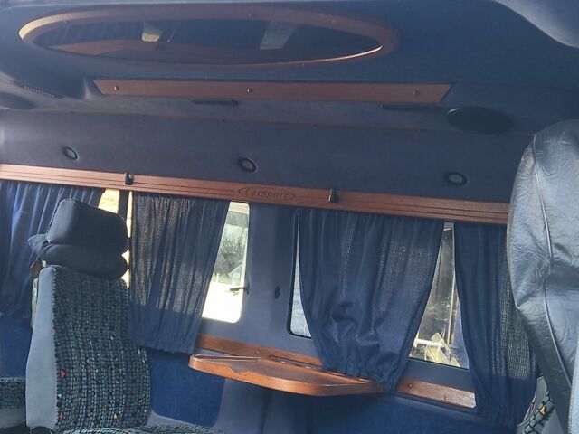 Серый Фольксваген Каравелла, объемом двигателя 2.5 л и пробегом 970 тыс. км за 4800 $, фото 6 на Automoto.ua