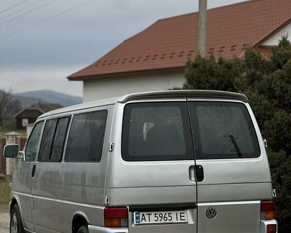 Серый Фольксваген Каравелла, объемом двигателя 2.5 л и пробегом 510 тыс. км за 9499 $, фото 17 на Automoto.ua