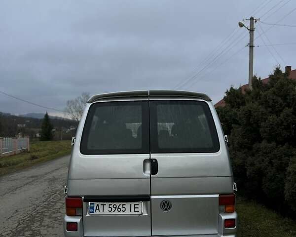 Серый Фольксваген Каравелла, объемом двигателя 2.5 л и пробегом 510 тыс. км за 9499 $, фото 24 на Automoto.ua