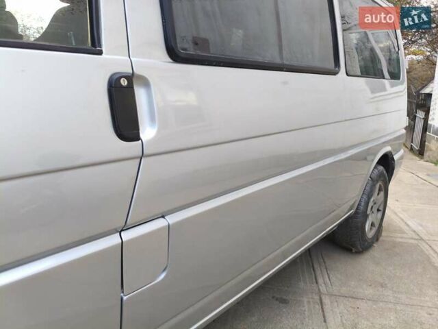 Серый Фольксваген Каравелла, объемом двигателя 2.5 л и пробегом 510 тыс. км за 9499 $, фото 16 на Automoto.ua