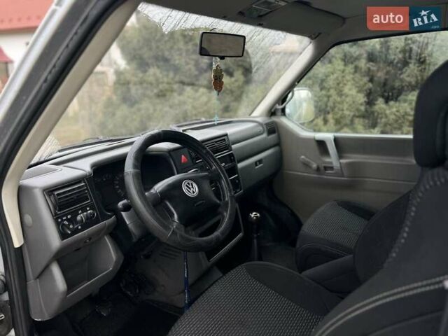 Серый Фольксваген Каравелла, объемом двигателя 2.5 л и пробегом 510 тыс. км за 9499 $, фото 37 на Automoto.ua