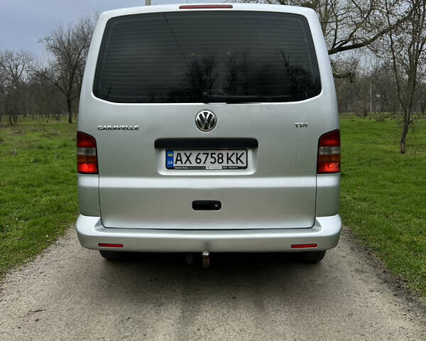 Сірий Фольксваген Каравелла, об'ємом двигуна 2.5 л та пробігом 414 тис. км за 13000 $, фото 9 на Automoto.ua