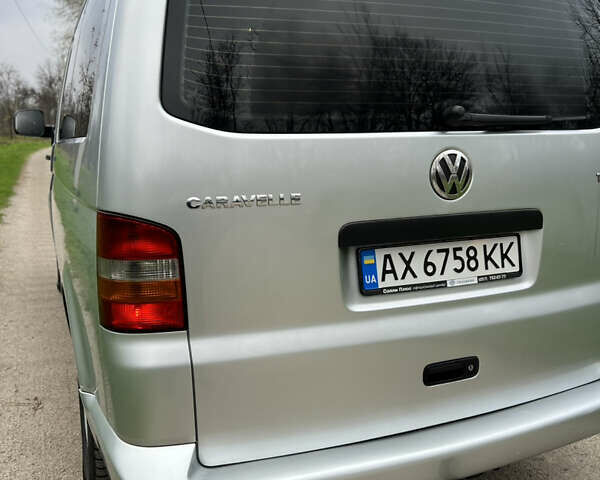 Сірий Фольксваген Каравелла, об'ємом двигуна 2.5 л та пробігом 414 тис. км за 13000 $, фото 10 на Automoto.ua