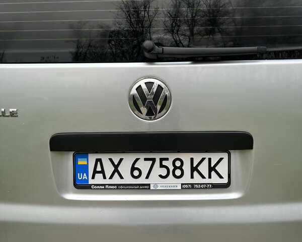 Сірий Фольксваген Каравелла, об'ємом двигуна 2.5 л та пробігом 414 тис. км за 13000 $, фото 14 на Automoto.ua